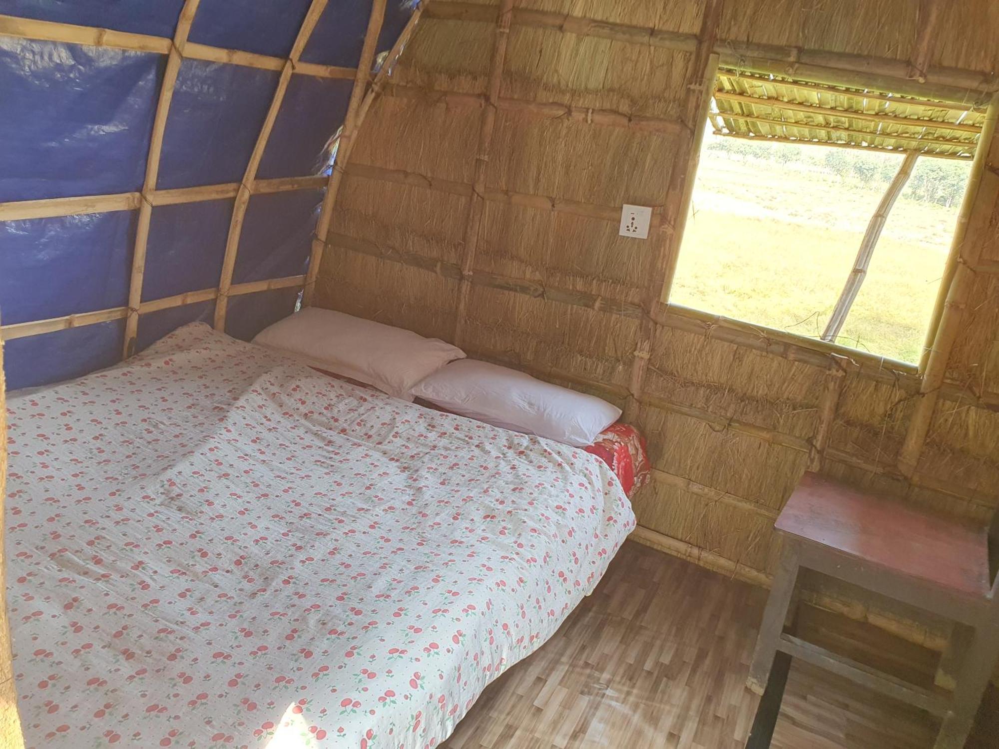 Pemsee'S Tree Town - Eco-Friendly,Tree House Hostel Sauraha Exterior foto